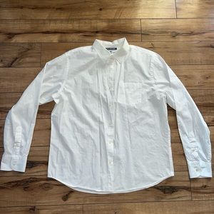 white dress shirt